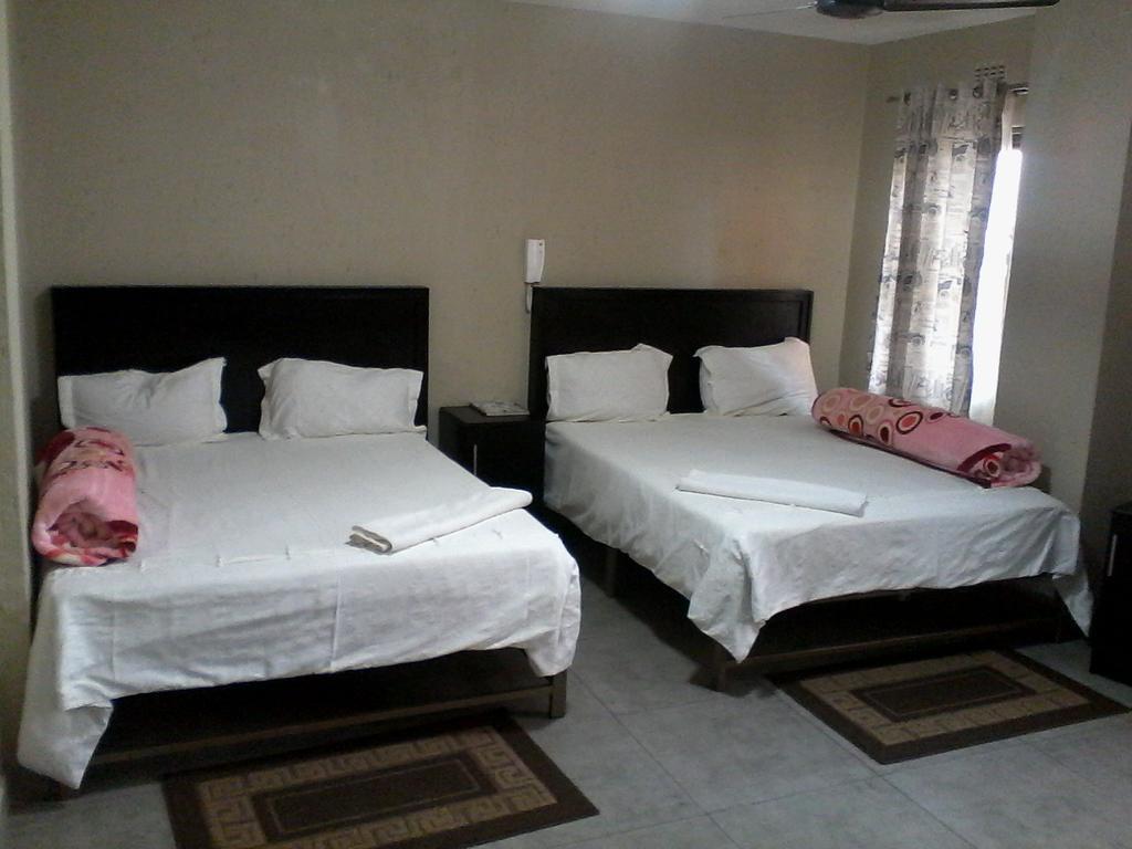 Chisam Guest Lodge Pty Ltd Johannesburg Kamer foto