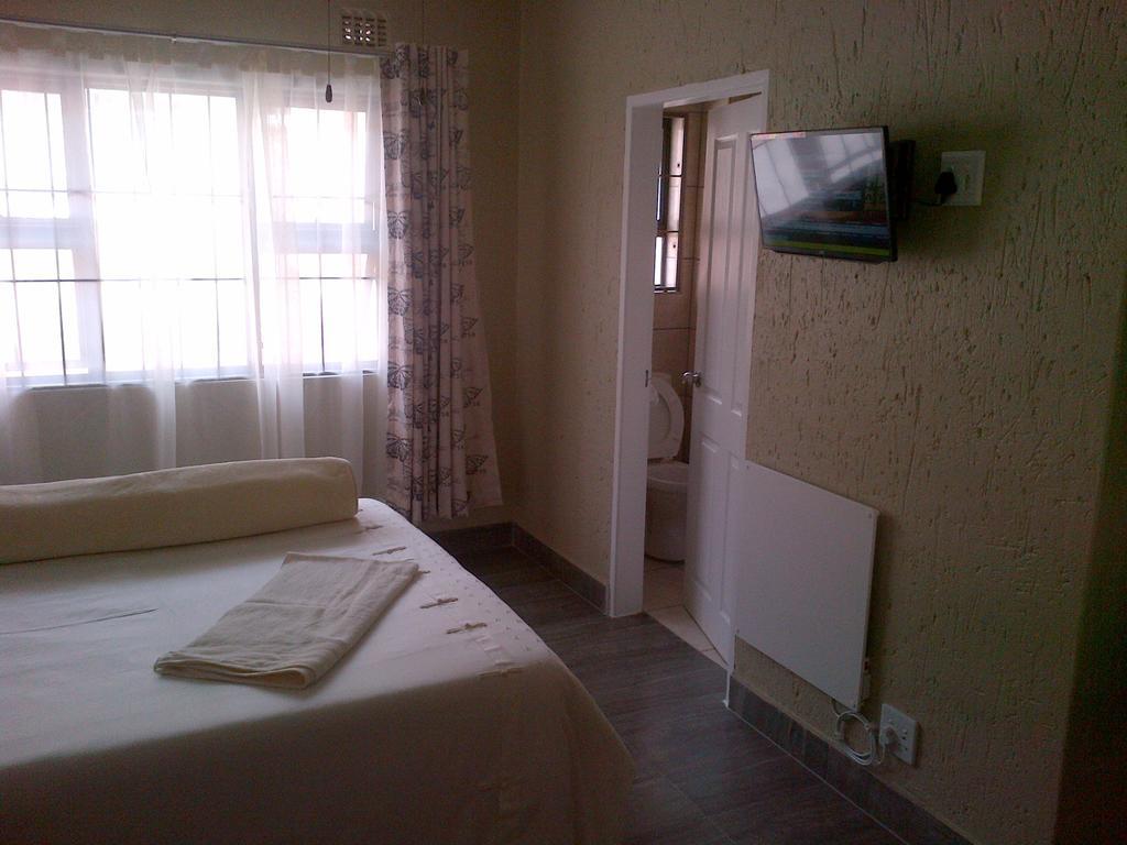 Chisam Guest Lodge Pty Ltd Johannesburg Kamer foto