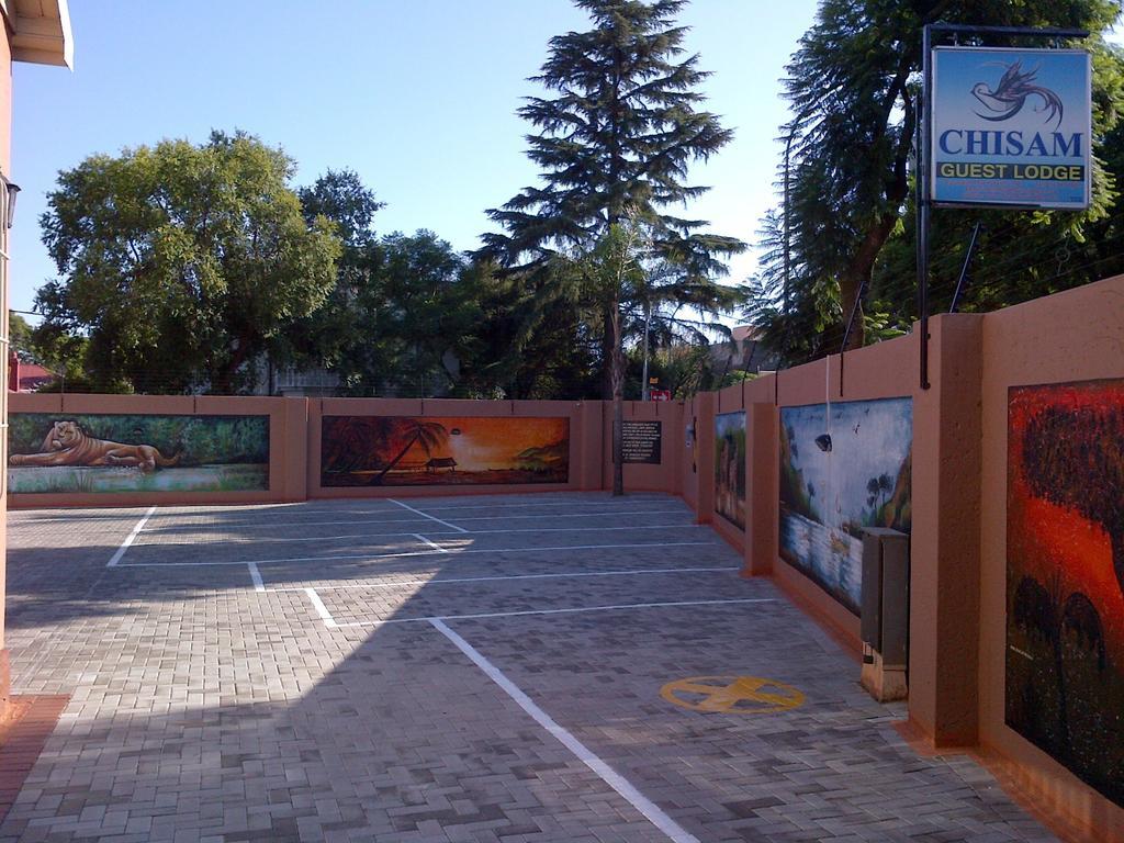 Chisam Guest Lodge Pty Ltd Johannesburg Buitenkant foto