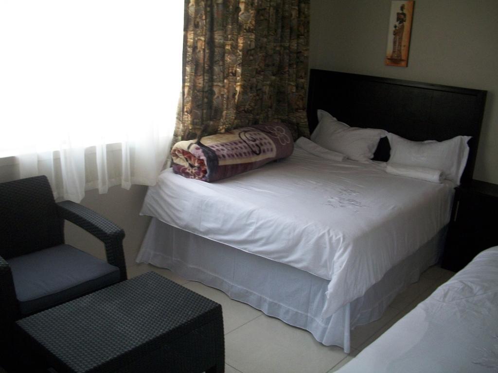 Chisam Guest Lodge Pty Ltd Johannesburg Kamer foto