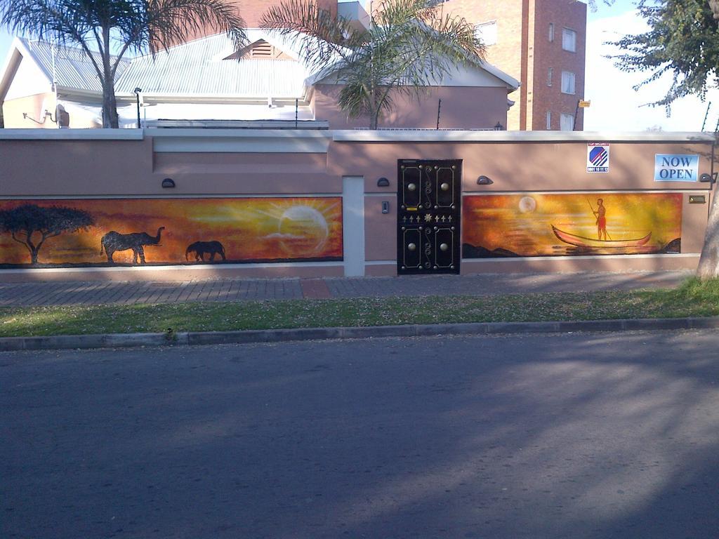 Chisam Guest Lodge Pty Ltd Johannesburg Buitenkant foto
